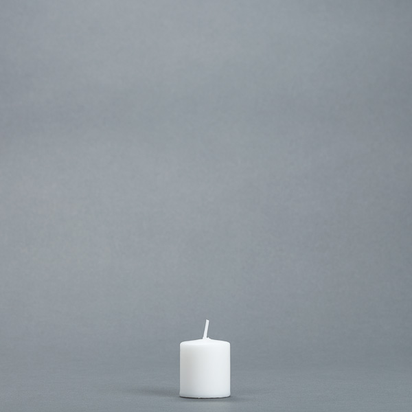 10 Hour Unscented White Votive Candles