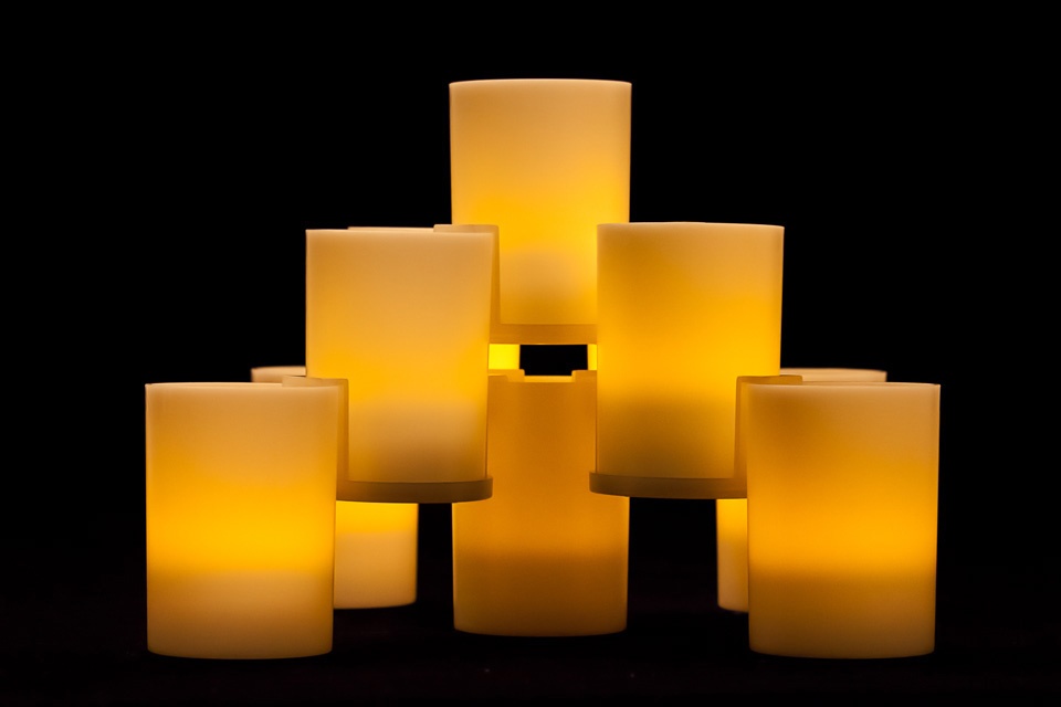 Battery Tea Lights Pyramid with StackerRings