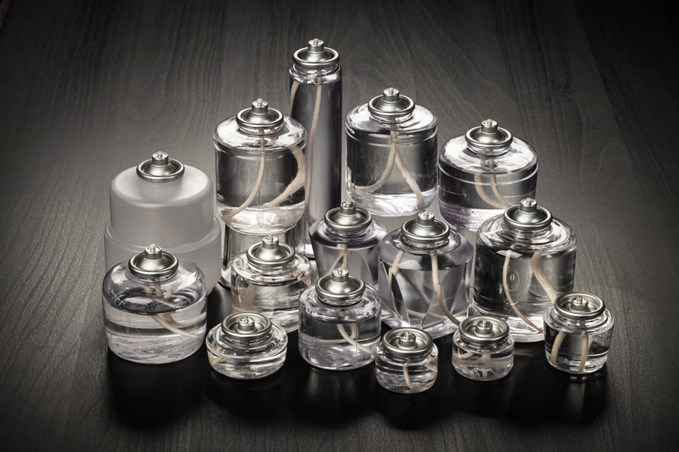 Liquid Fuel Cell Candles for Restaurants