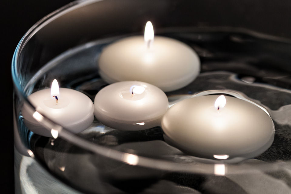Off White Floating Candles