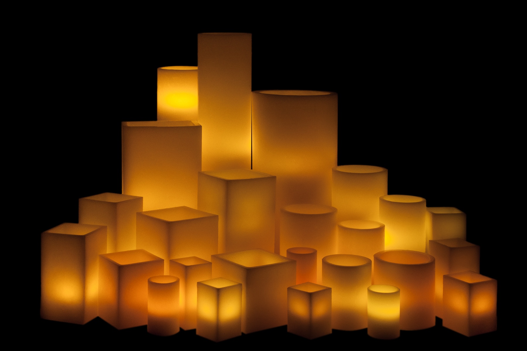 Vessel Luminaries with Battery Candles