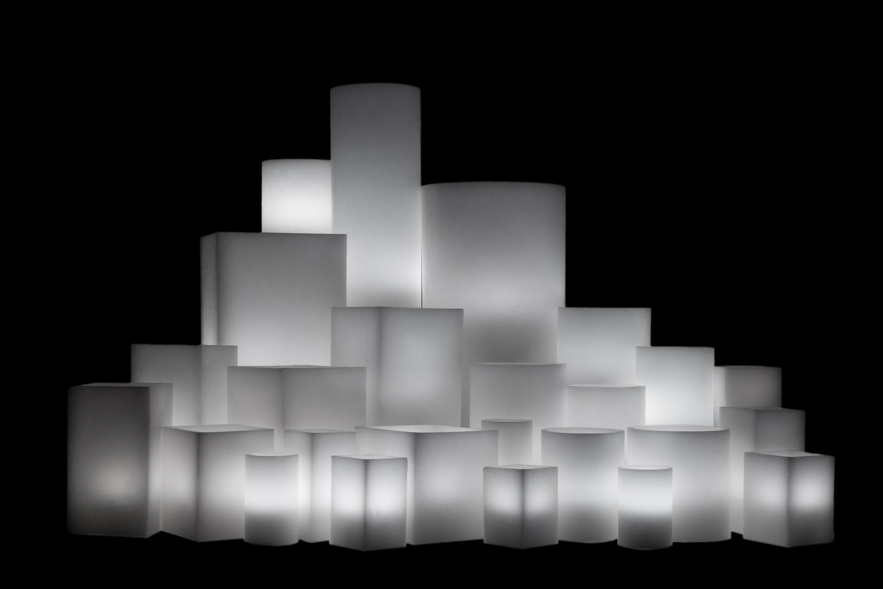 Vessel Luminaries with Battery Candles