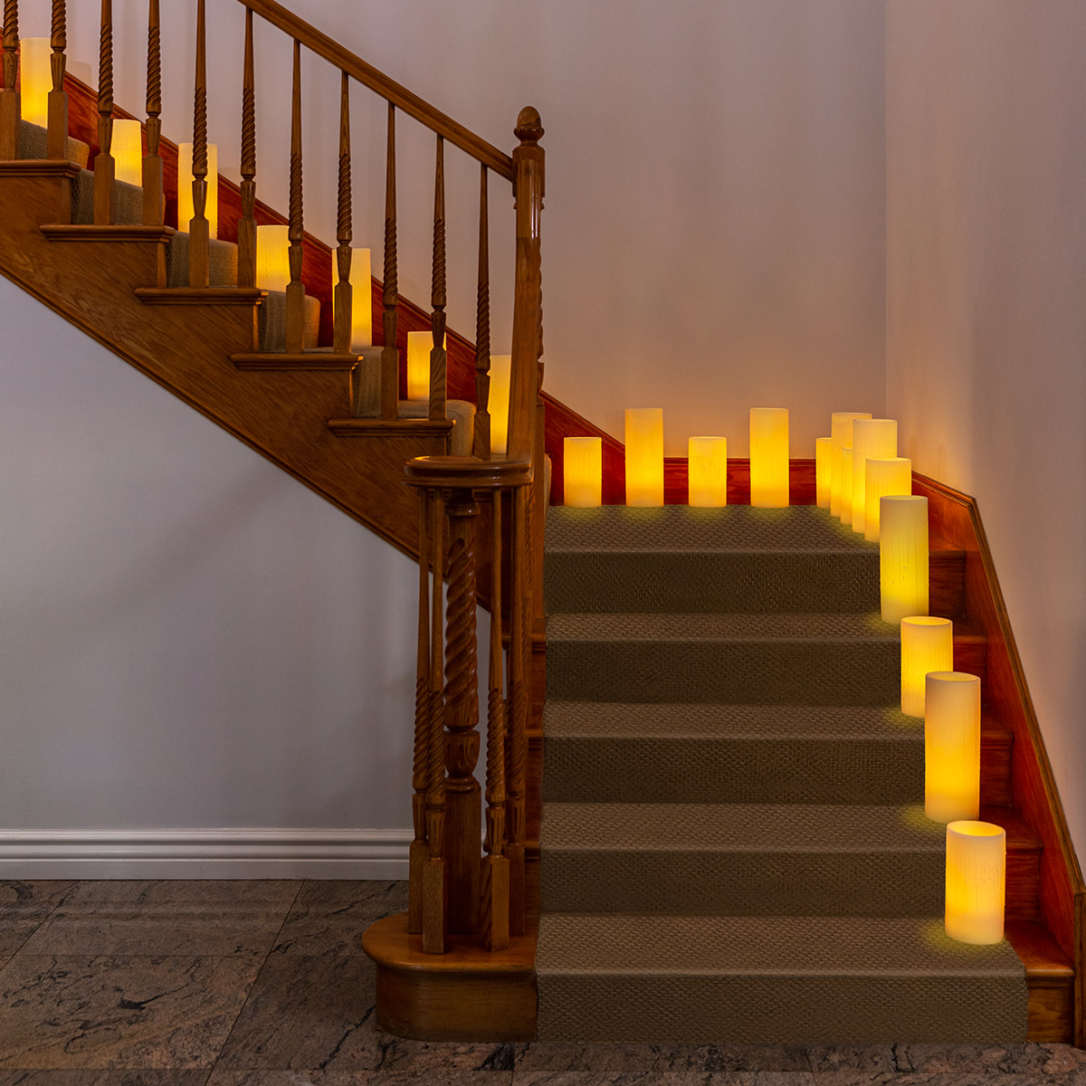 G5 Flameless Pillars Staircase