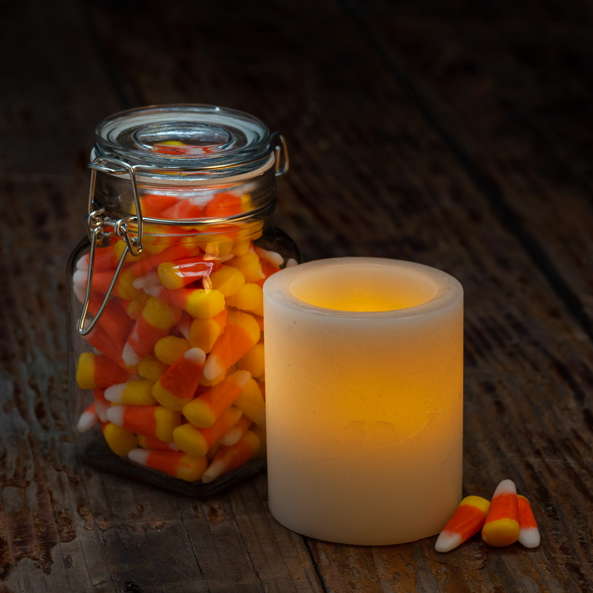 G5 Flameless Candles - Halloween Candy Corn