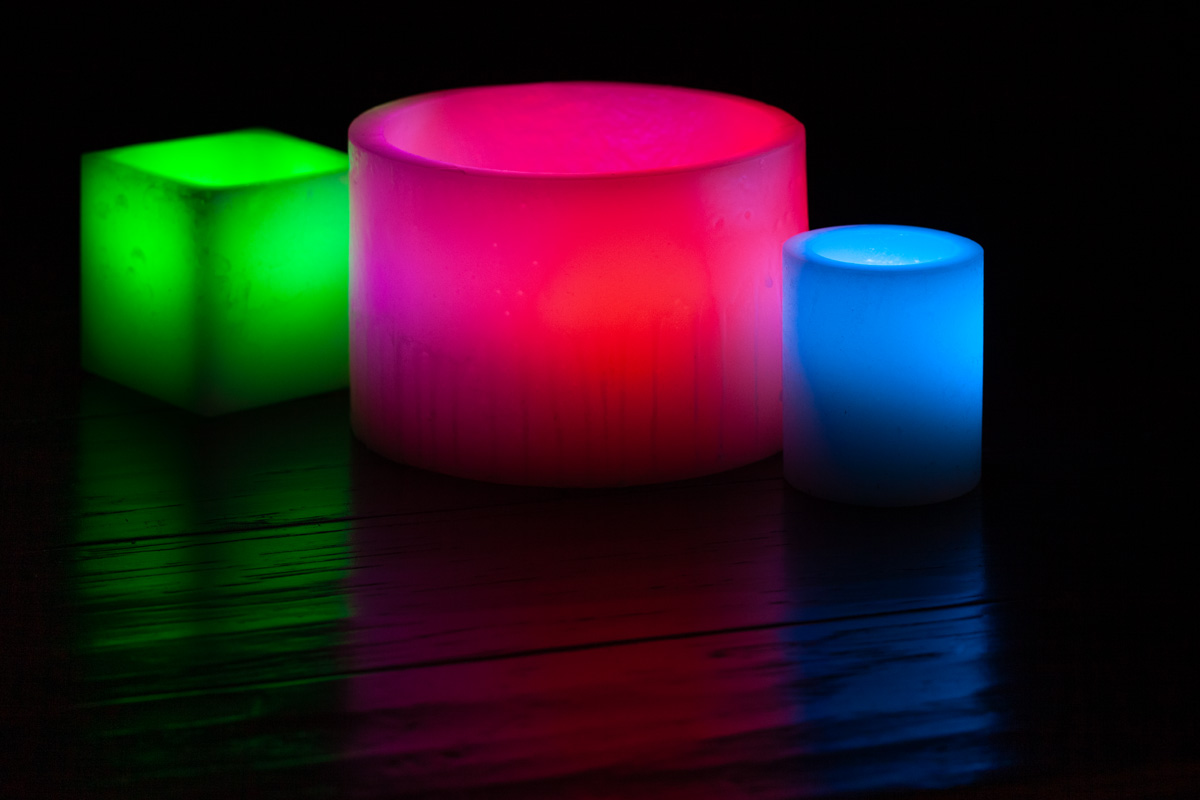 Complete Illumination Wax Luminary Candle Peace Set