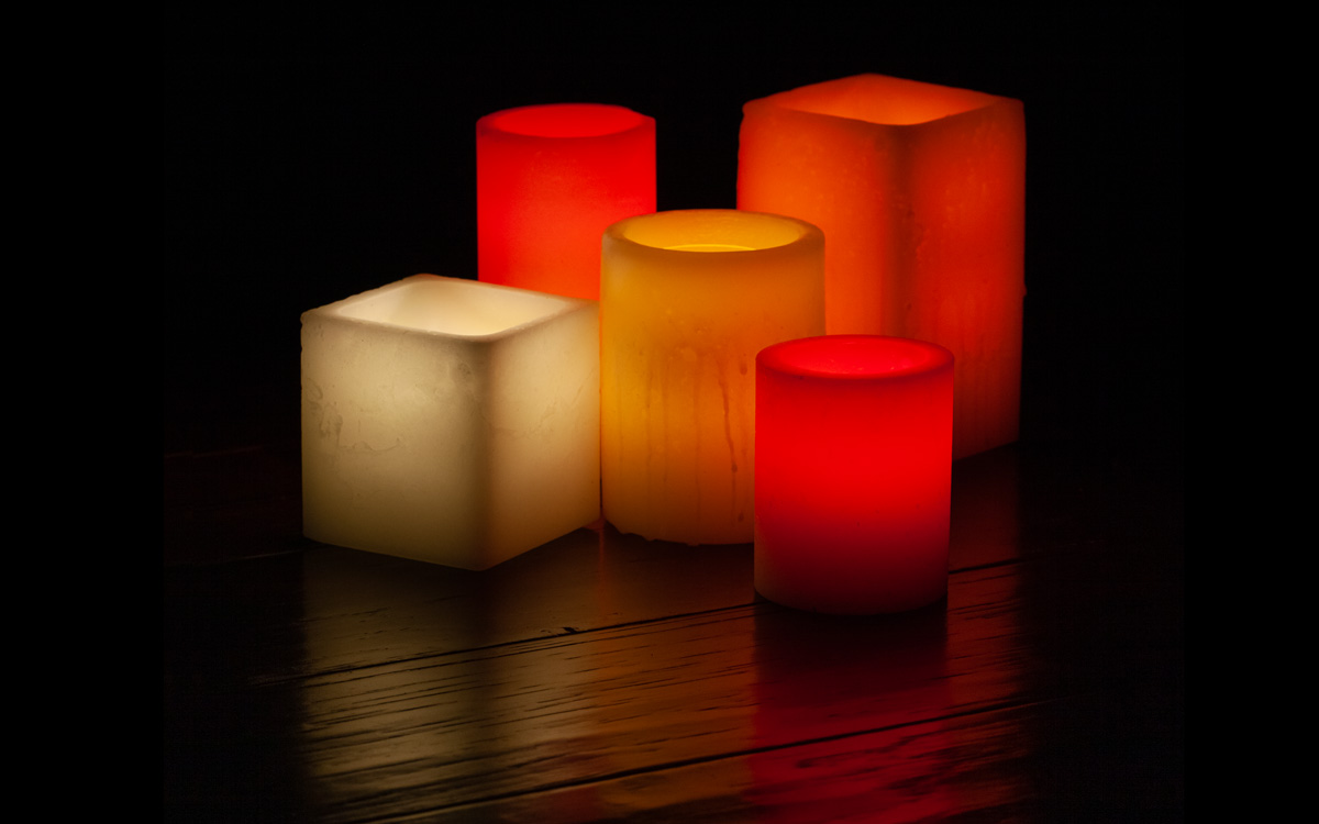 Lovers Romantic Flameless Candles Cluster