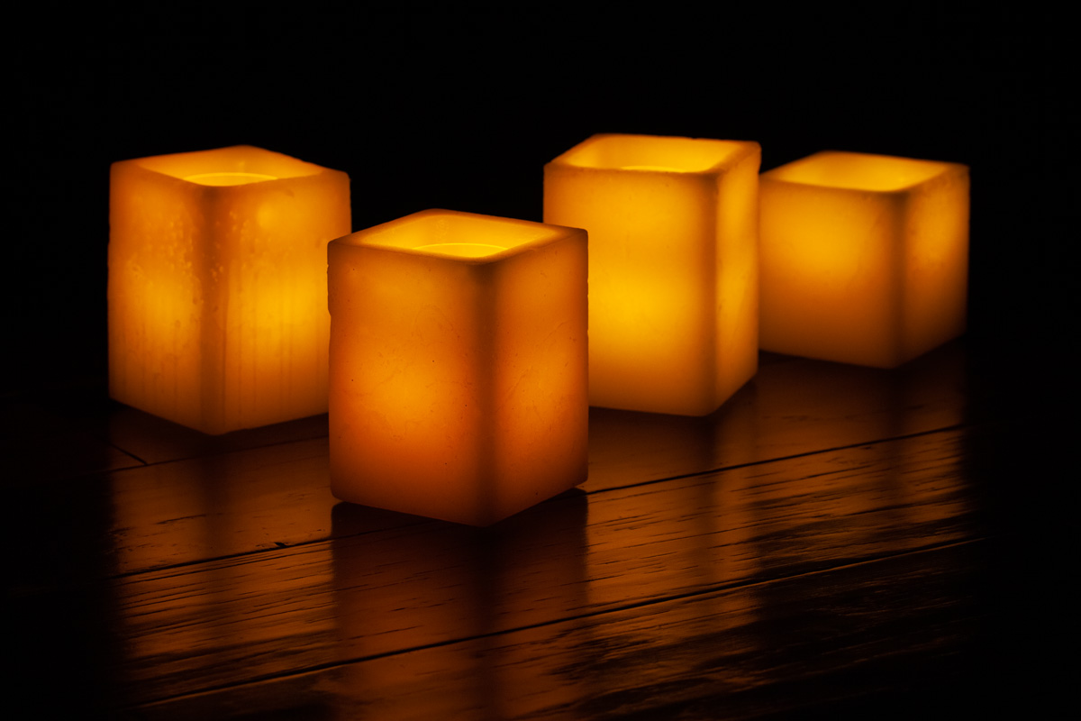 Amber Flameless Squares