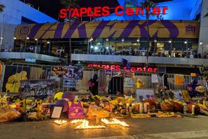 Kobe Tribute Staples Center - Candles in the shape of 24