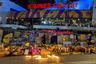 Kobe Tribute Staples Center - Candles in the shape of 24