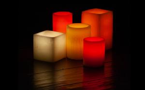 Lovers Romantic Flameless Candles Cluster