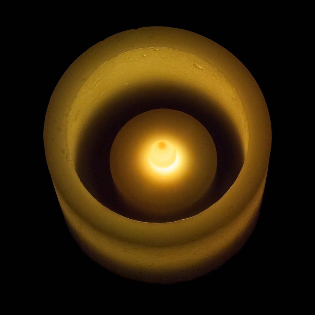 Round Flameless Pillars - 5 Inch Duo