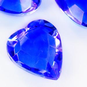 Deep Blue Acrylic Faceted Hearts Decorative Gems